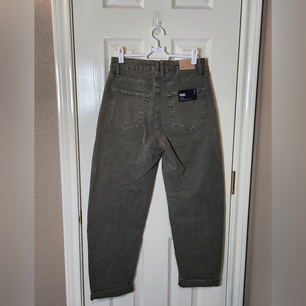 Paige Alexis Cargo High Rise Barrel Leg Jean In Ivy Green. NWT. Size 28 - Picture 2 of 10